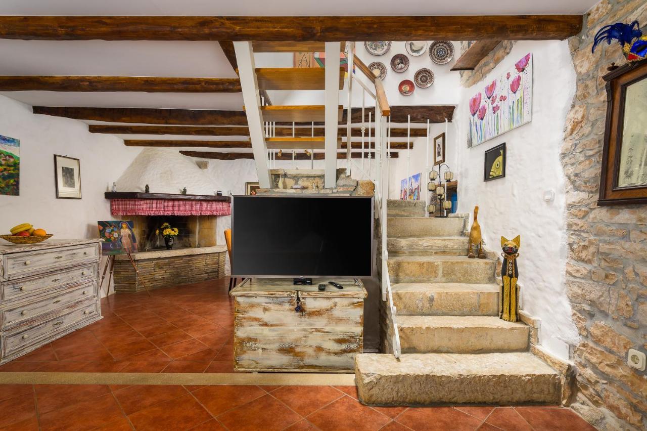 Casa Biguli Villa Sveti Lovreč Pazenatički Kültér fotó